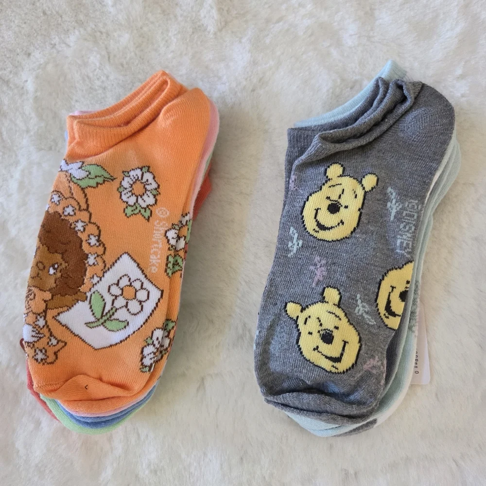 Bundle Winnie The Pooh 5-Pack& Strawberry Shortcake Socks 5-Pack Size 9-11